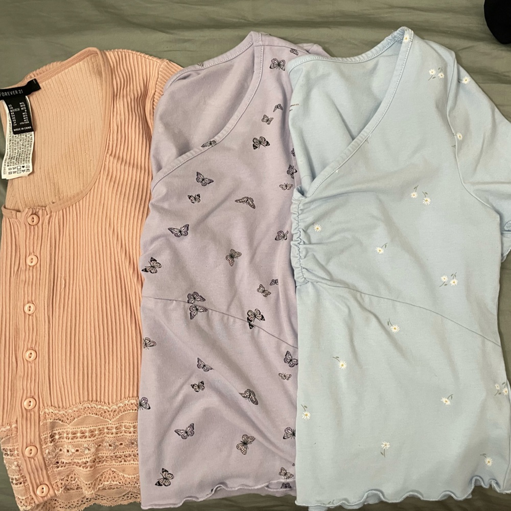 Pastel Cropped Tops Bundle - M/L